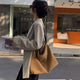 Sac à Bandoulière Vintage de Luxe en Daim